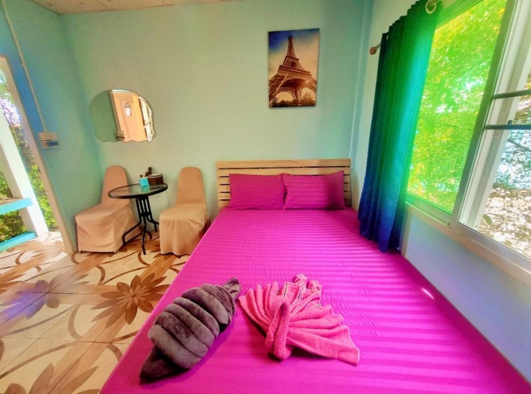 In Love Resort Chainat Exterior photo